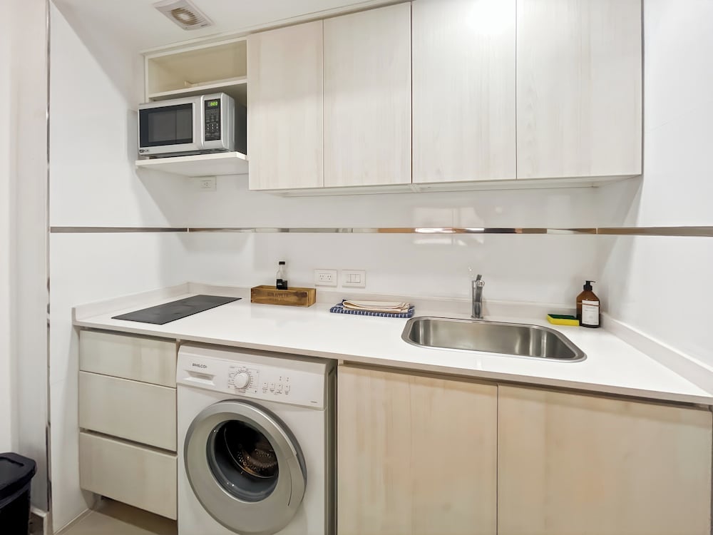 Ayres Suites Moreno