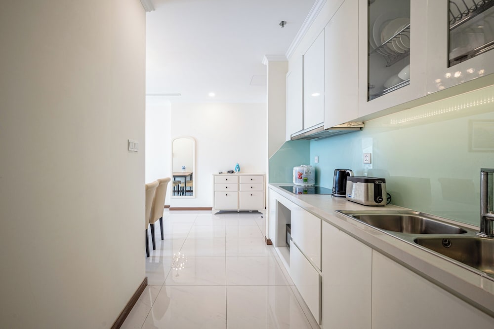PD Pristine Apartment Landmark Plus