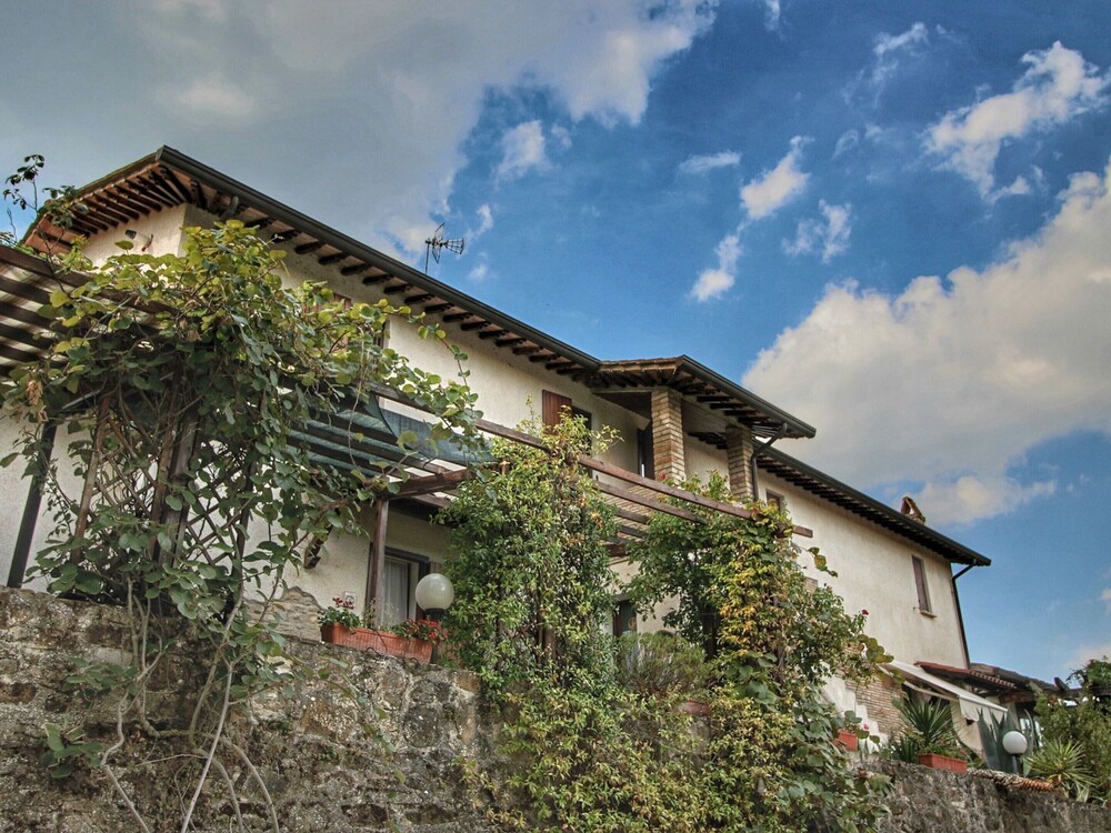 Photo 23