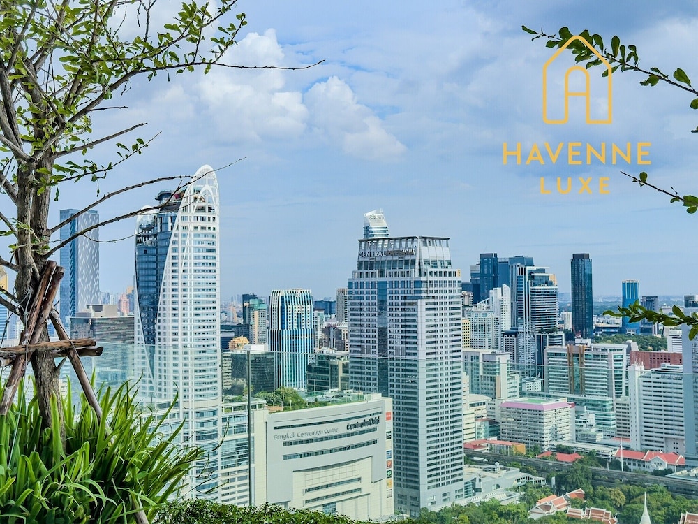 New City Condo in Central Bangkok ·