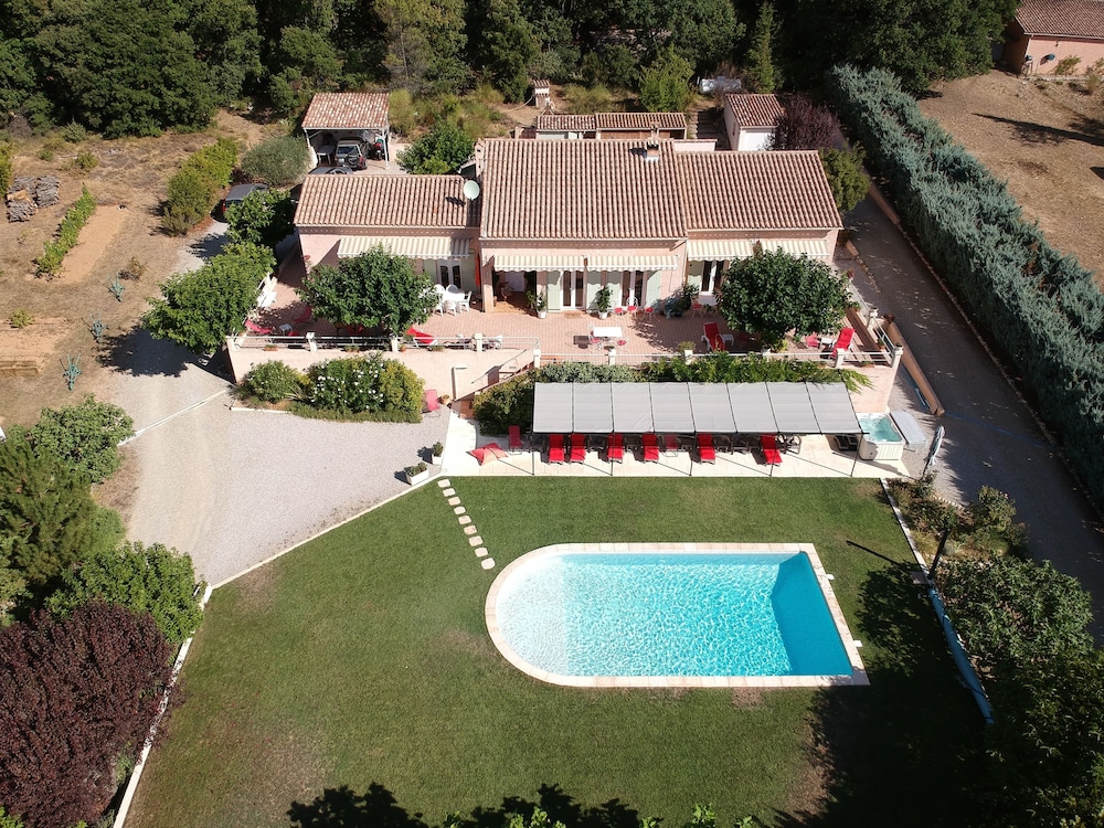 Chambres d'hôtes La Bastide des Roses photo 3