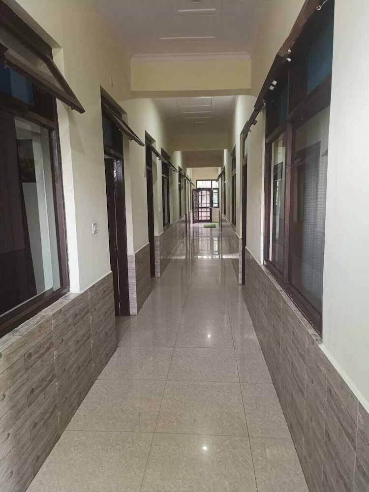 Hotel Shani - Punjabi Rasoi