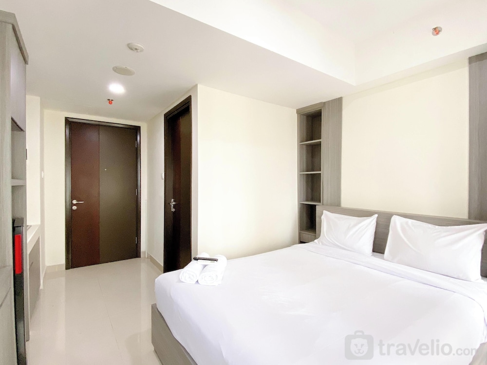 Homey And Warm Studio Pollux Chadstone Apartment