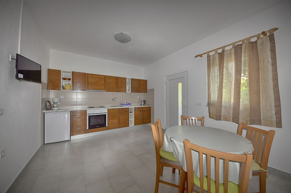Apartments Sun view 4