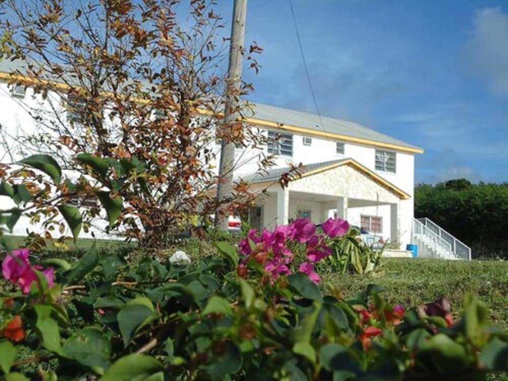 Orange Creek Inn - Property Image 5