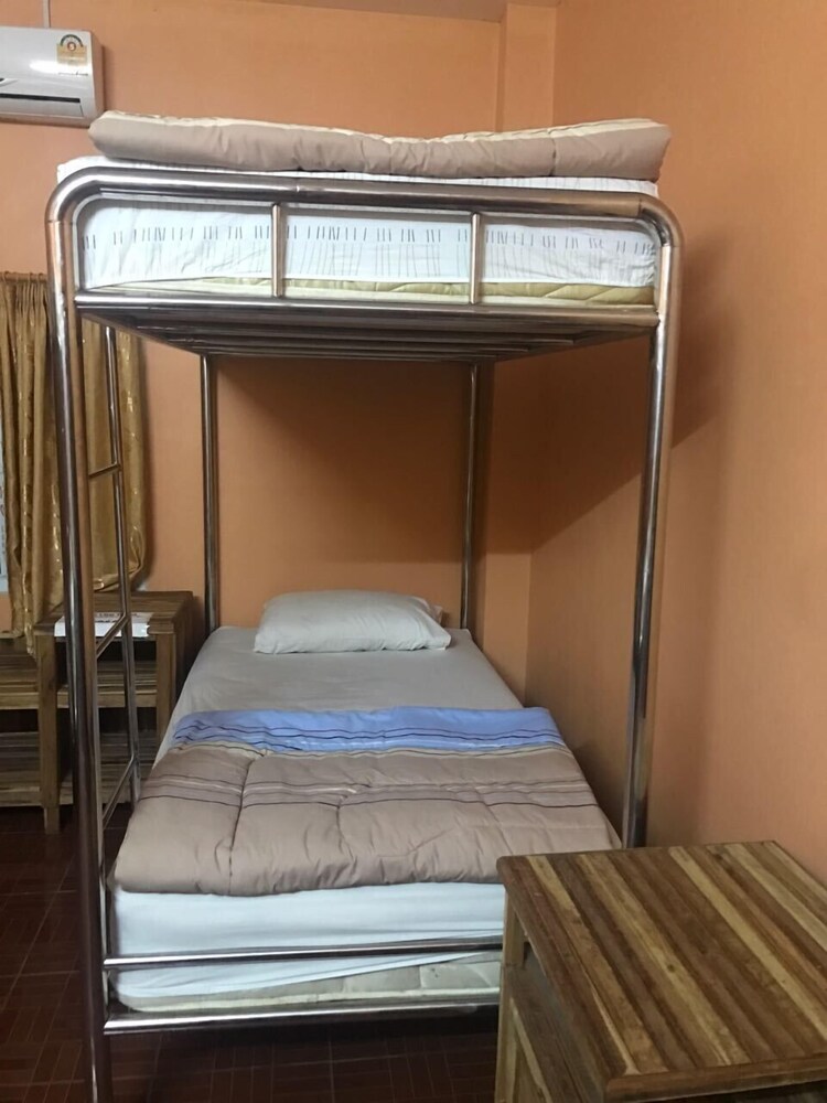 Soutchai Pakse Backpacker Hostel