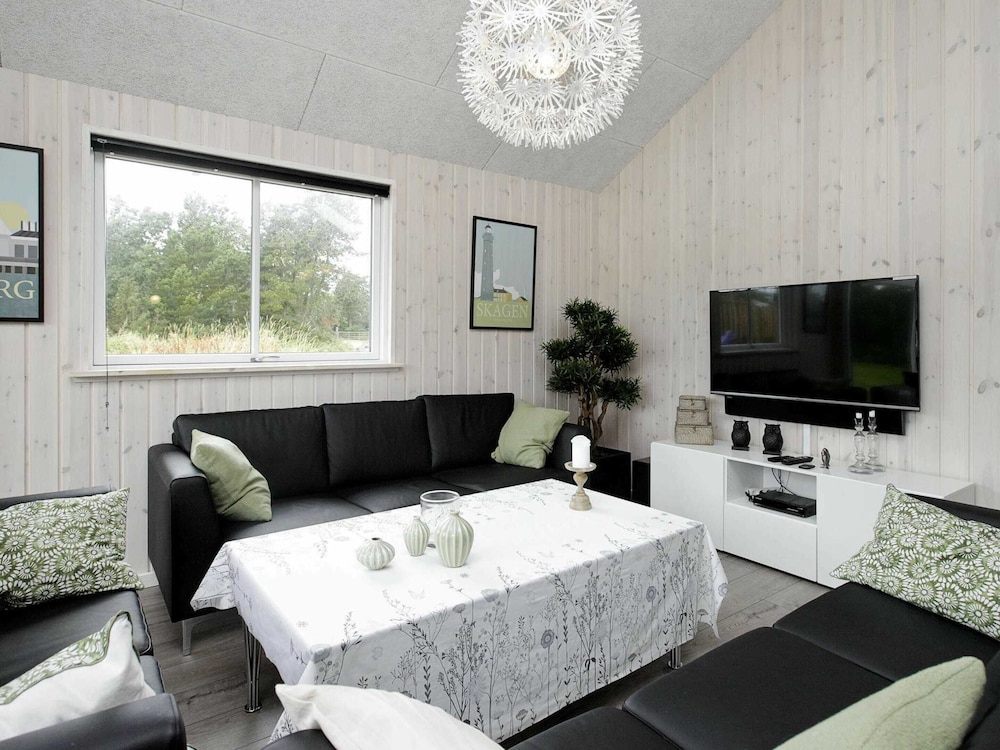 Luxury Pool Retreat in Blavand - By Traum Ferienwohnungen view 4