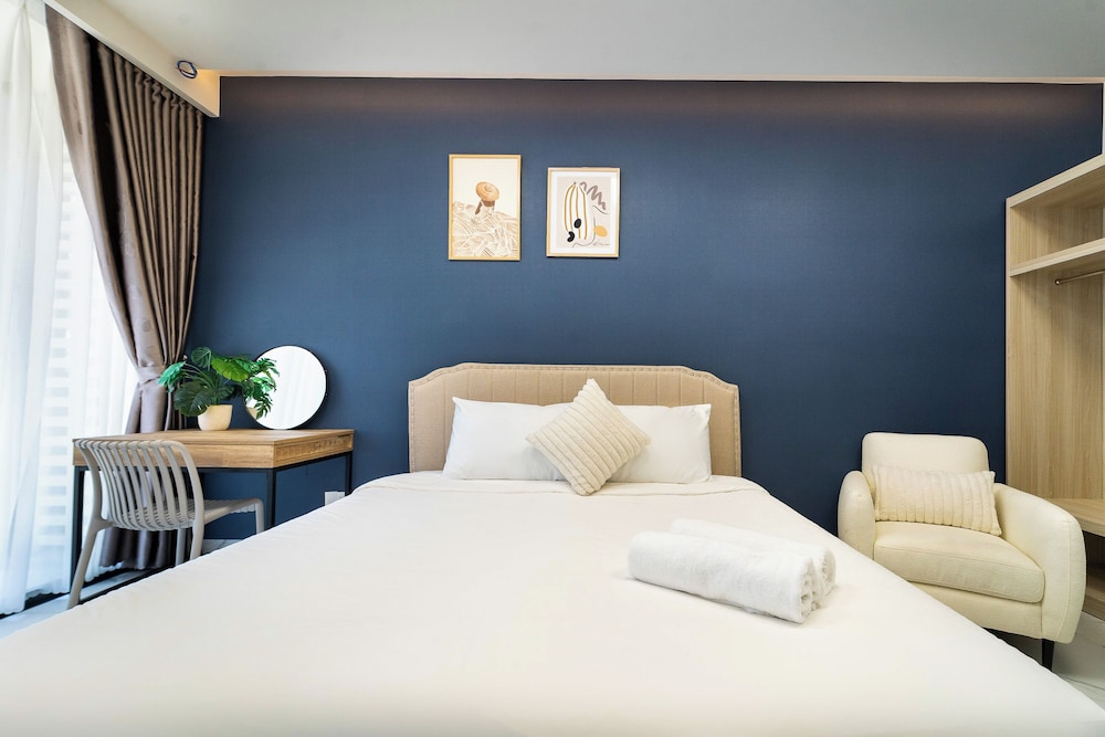 The Global City Luxury Soho Villa