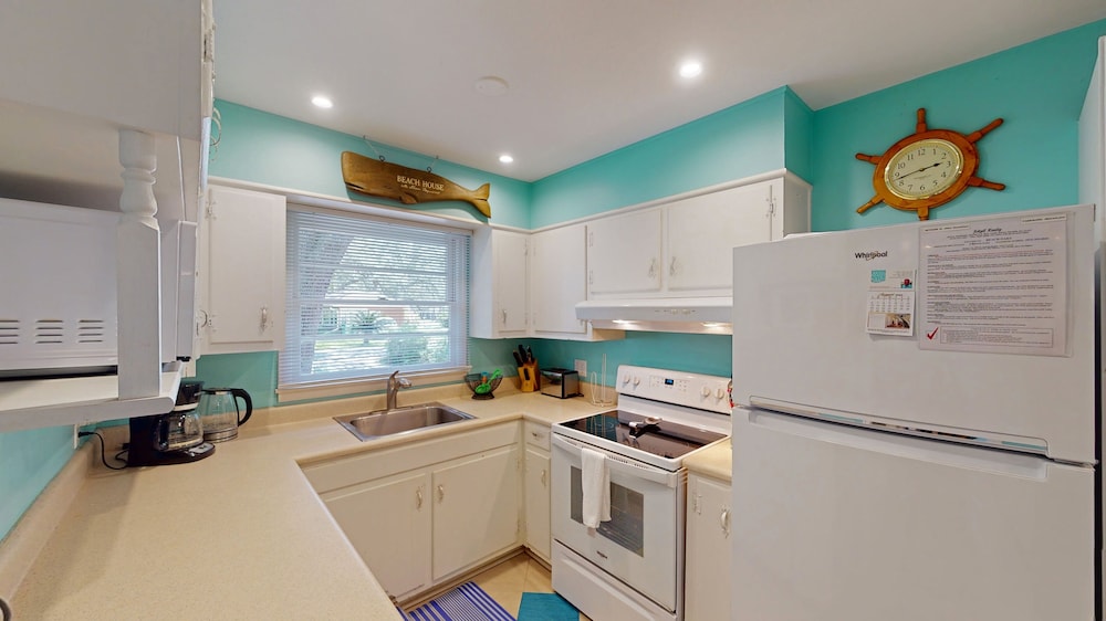Beach Oaks 3 Bedroom Home view 5