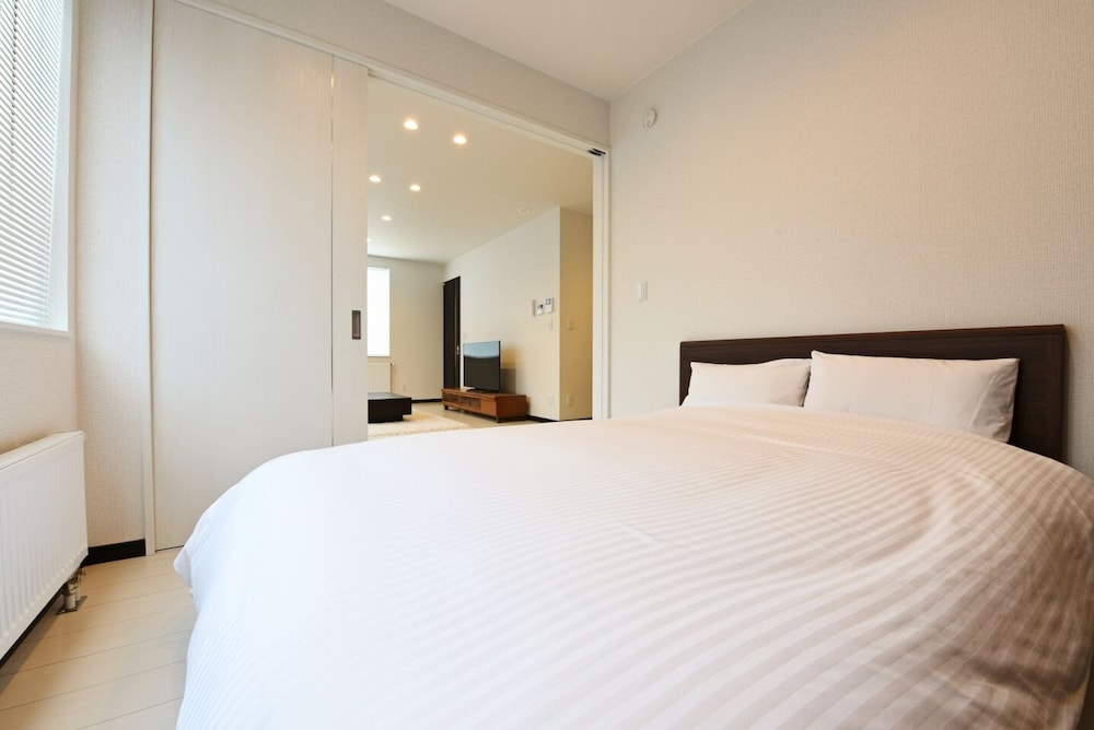 TEINE HOTEL - Image 2