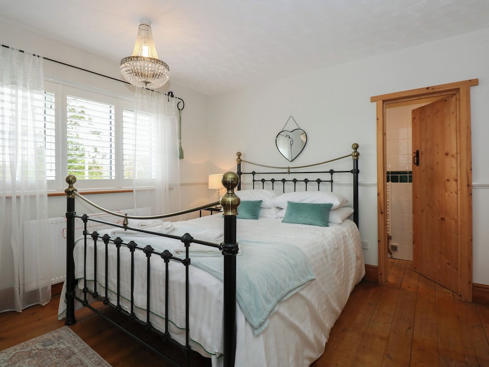 Coronation Cottage