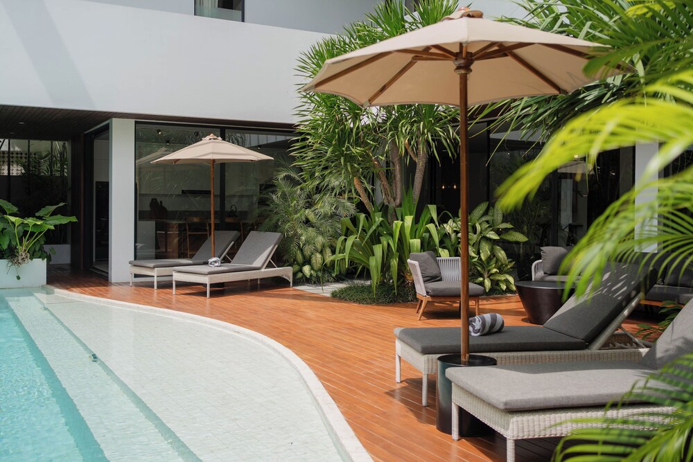 Villa Rosa by Pertama Management
