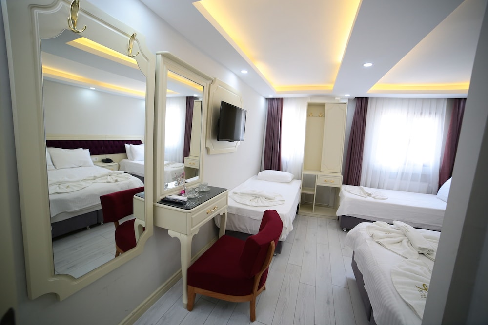 Taksim Diamond Hotel - Image 31