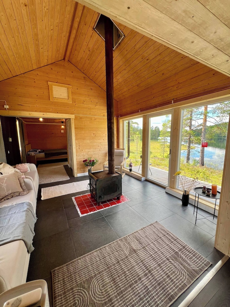 Luxury Off-grid House