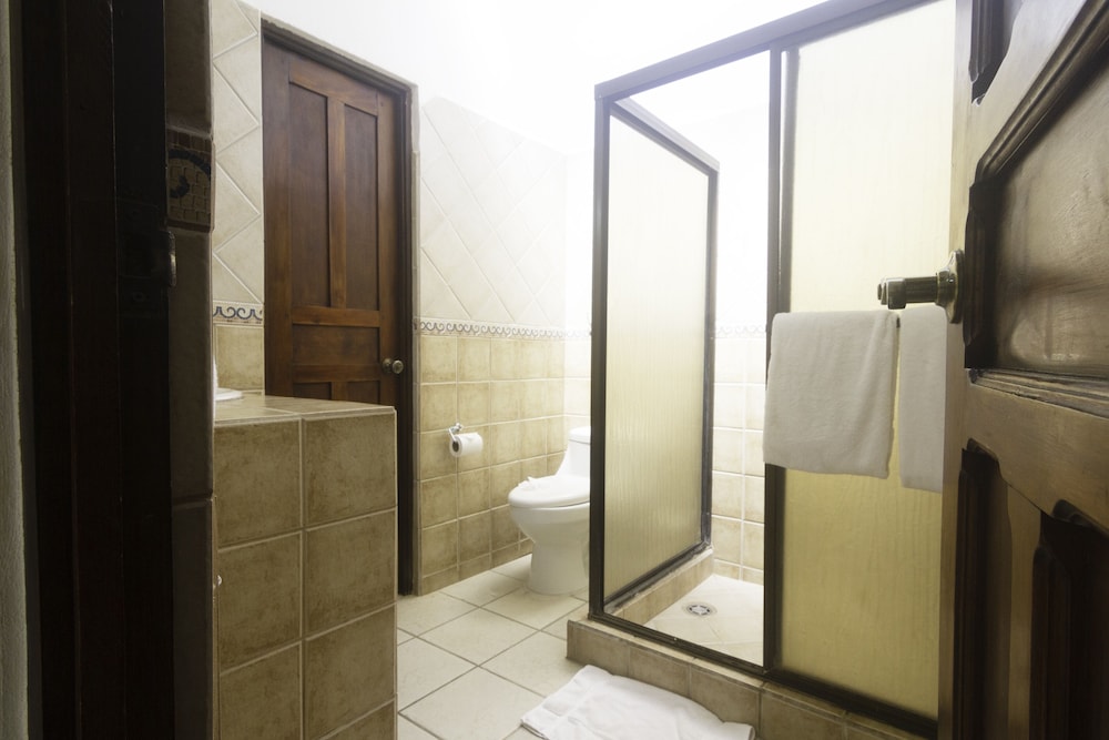 Js -14b 6 Bedroom Home
