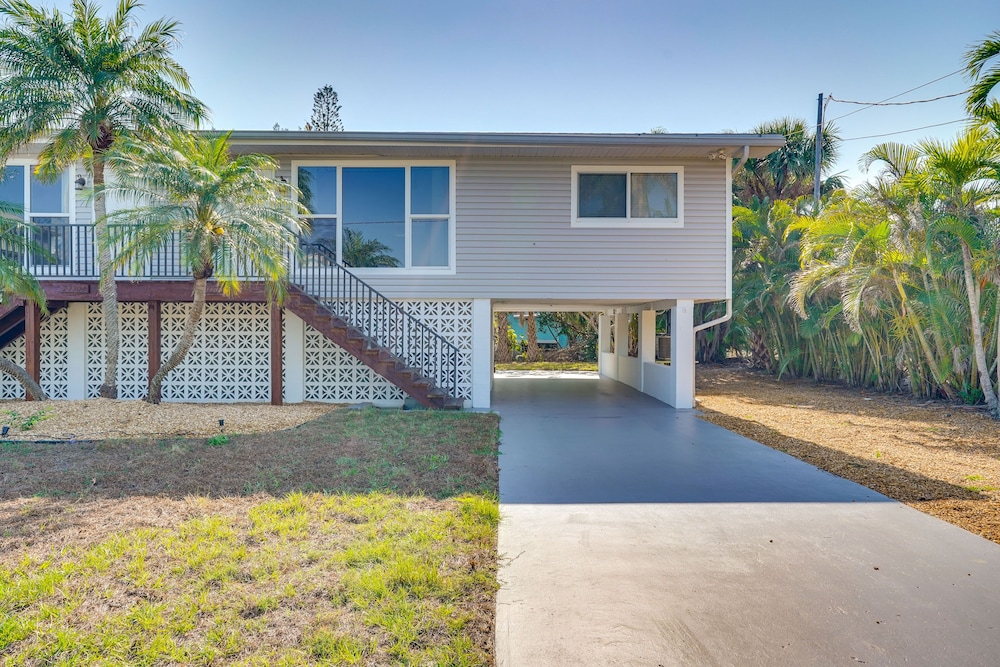 Stunning Bonita Springs Home on the Canal! view 4