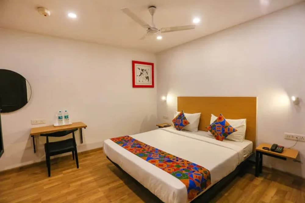 Fabhotel Vg Grand