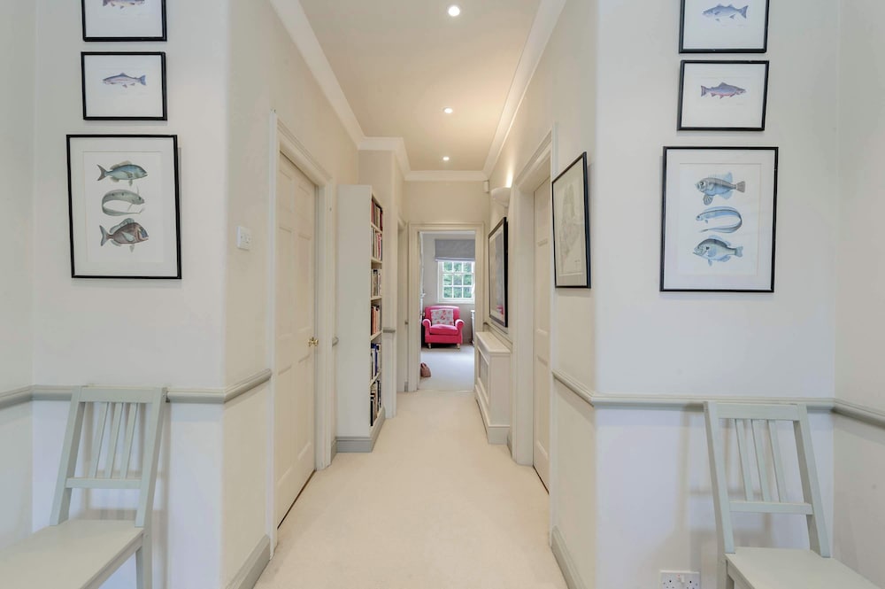Beautiful Family Home w/ Garden & Pool - Wimbledon