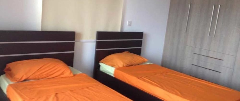 Niro Apartments