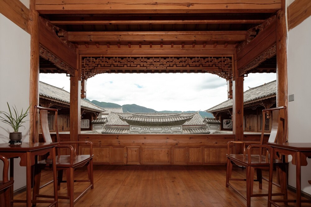 Shaxi Ancient Town Chang Le Li Chinese Courtyard Hotel