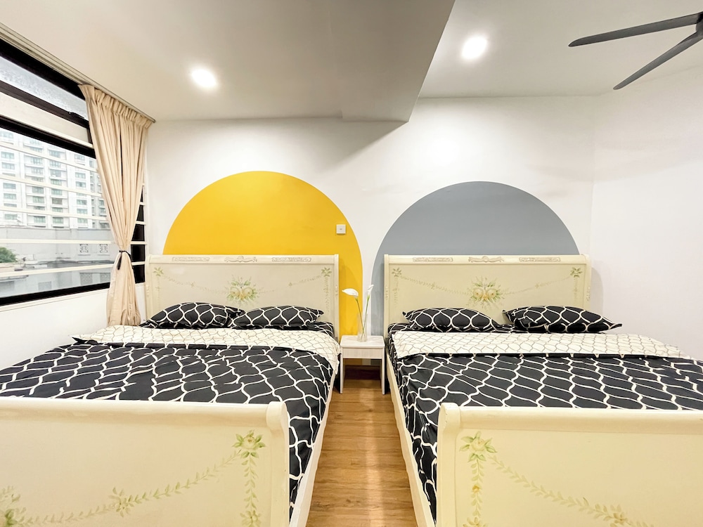 Fahrenheit 88 Bukit Bintang by Manhattan Group