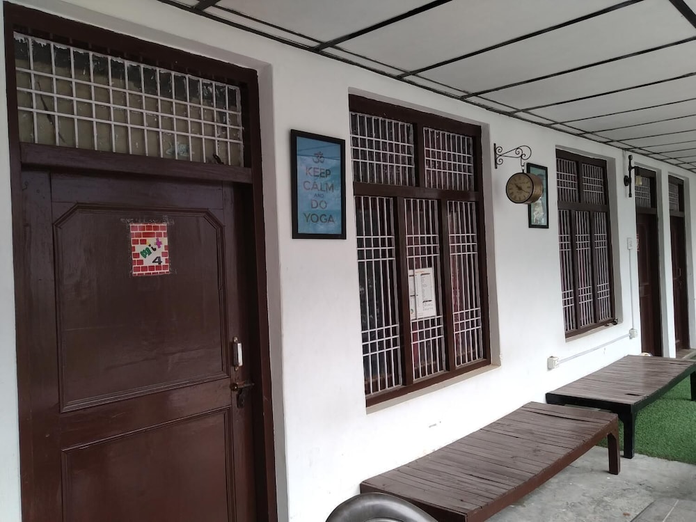 International Youth Club - Hostel