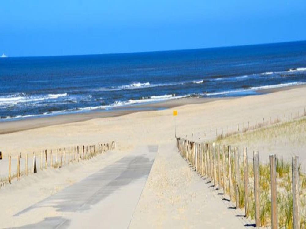 Holiday Home in Callantsoog Near Beach view 4