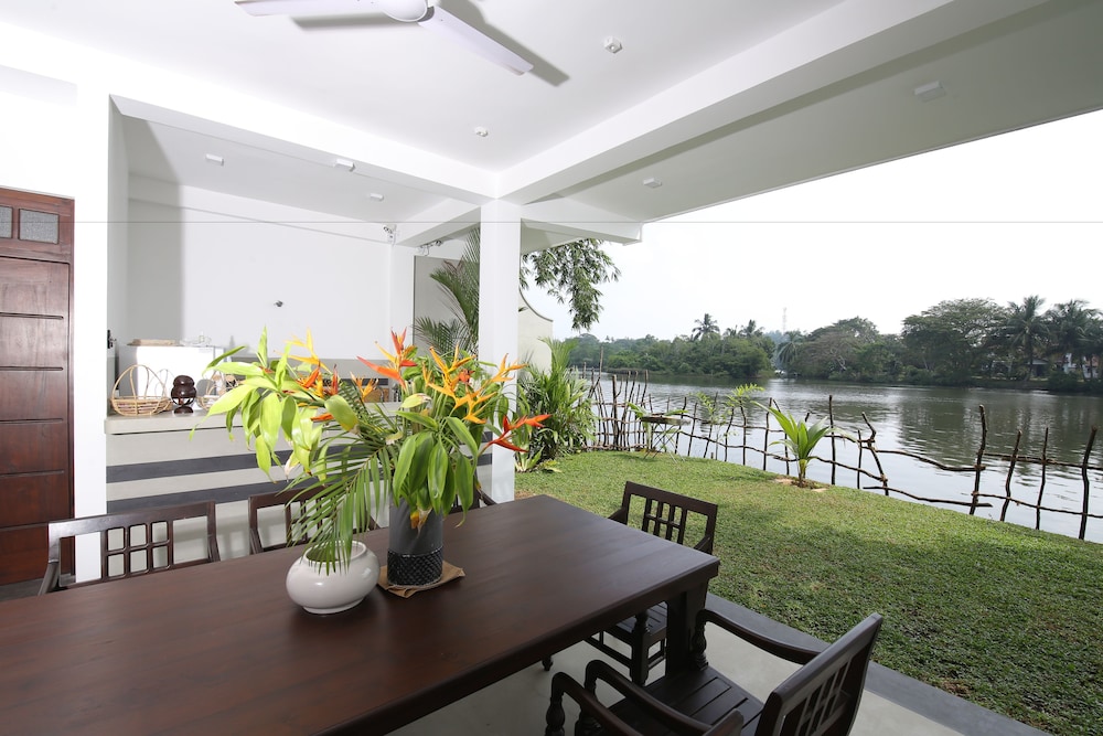 Ocean Gate Galle
