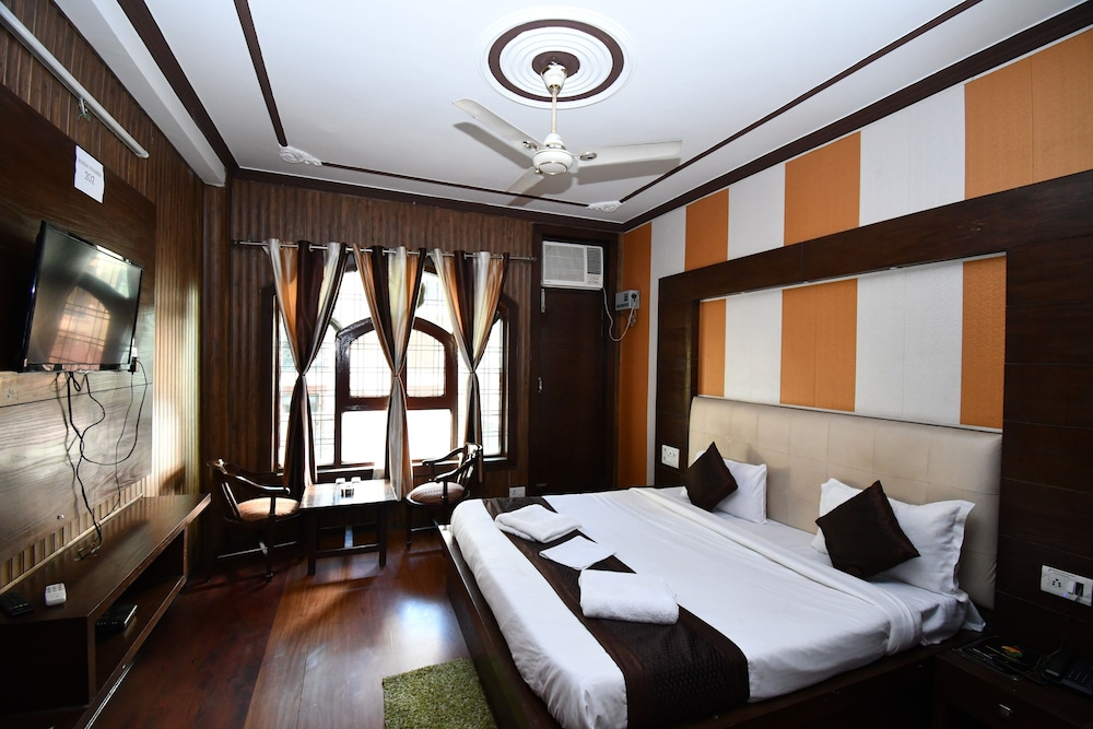Hotel Shivaay Paradise - Property Image 4