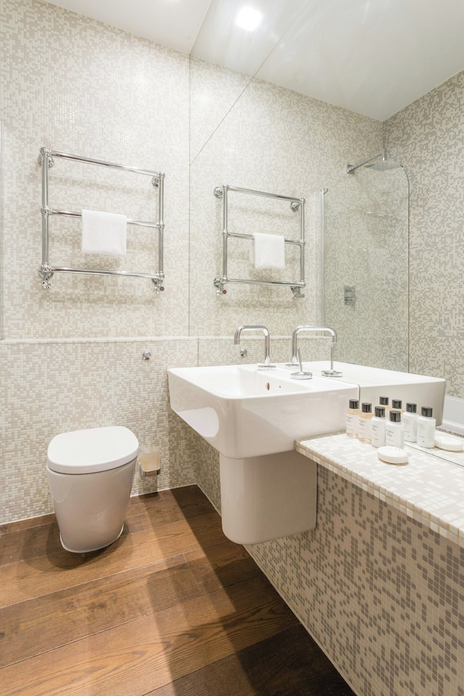 Rutland Mews South by Onefinestay