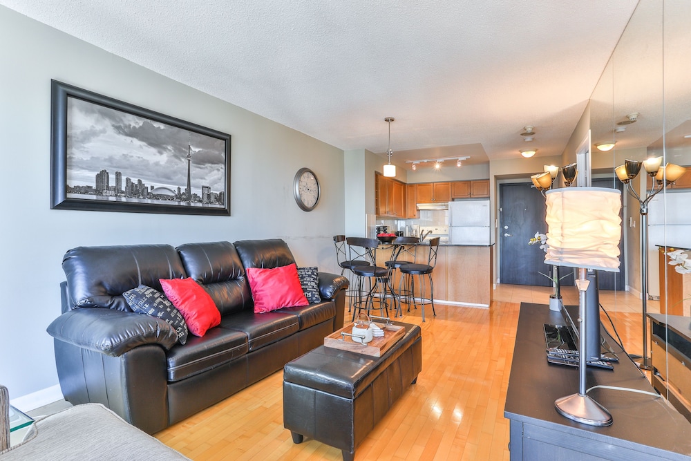 Executive High Rise Suite