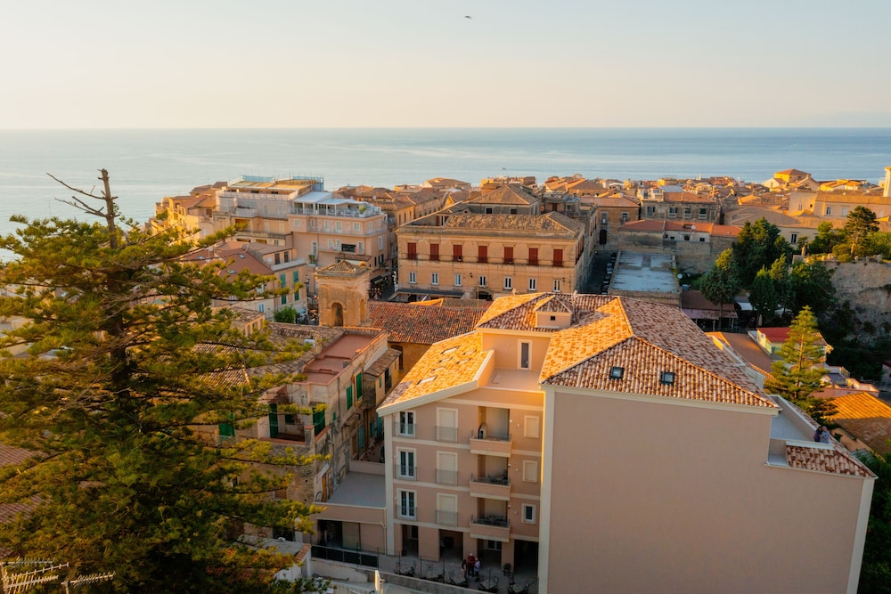 Eliseo Palace Tropea