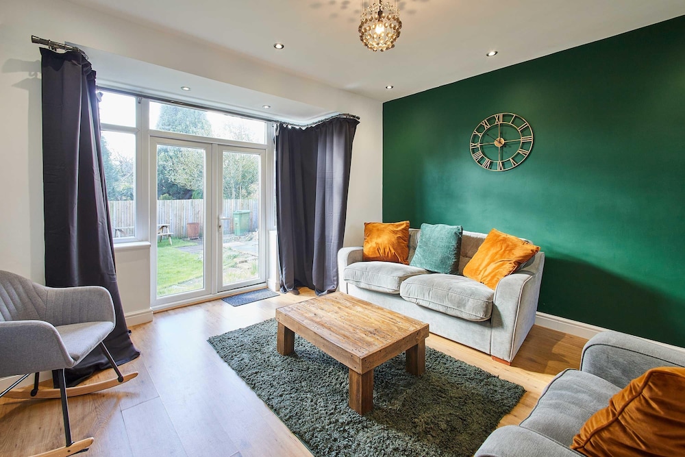 Host Stay York City House