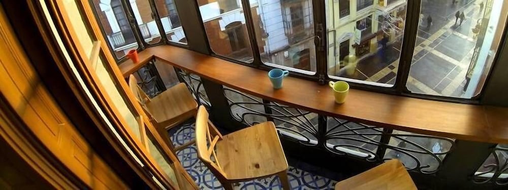 LeonHostel