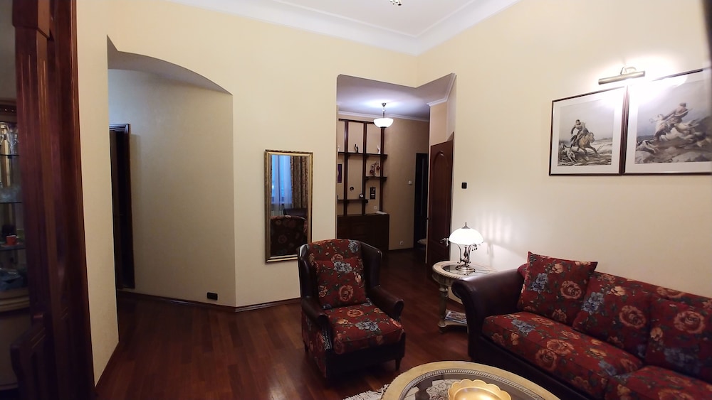 Kyiv Apartments
