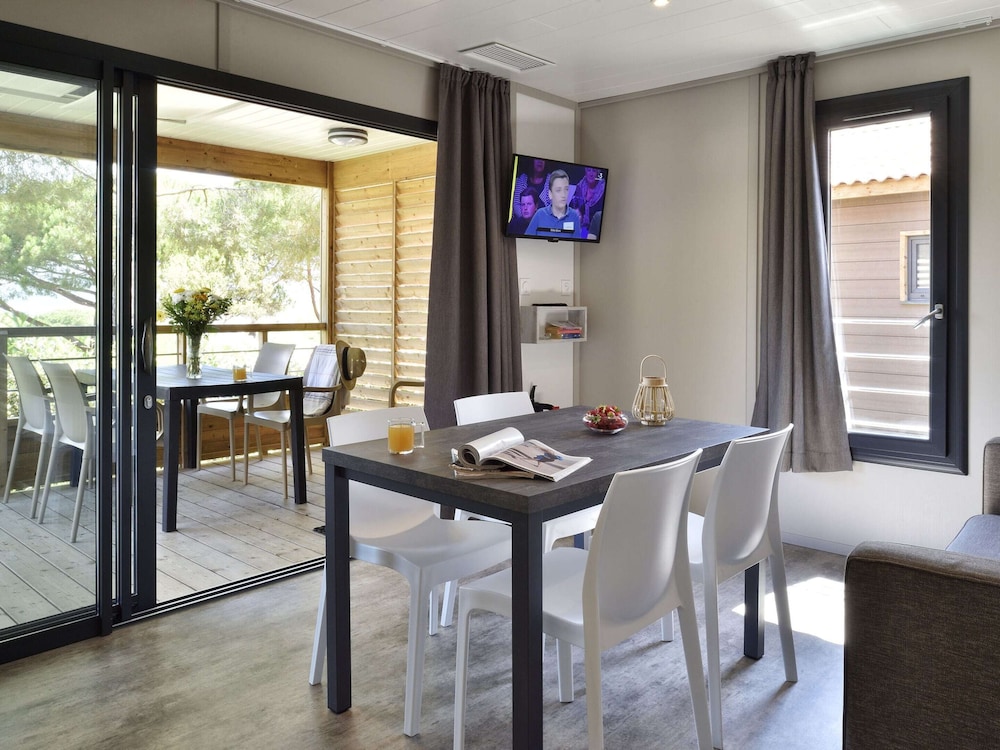 Chalet in Propriano Near Sandy Beaches