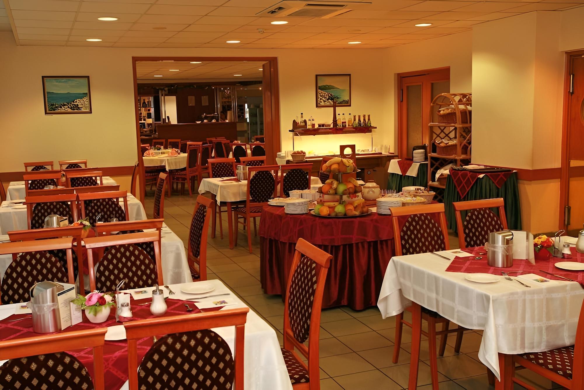 Hotel Ében view 3