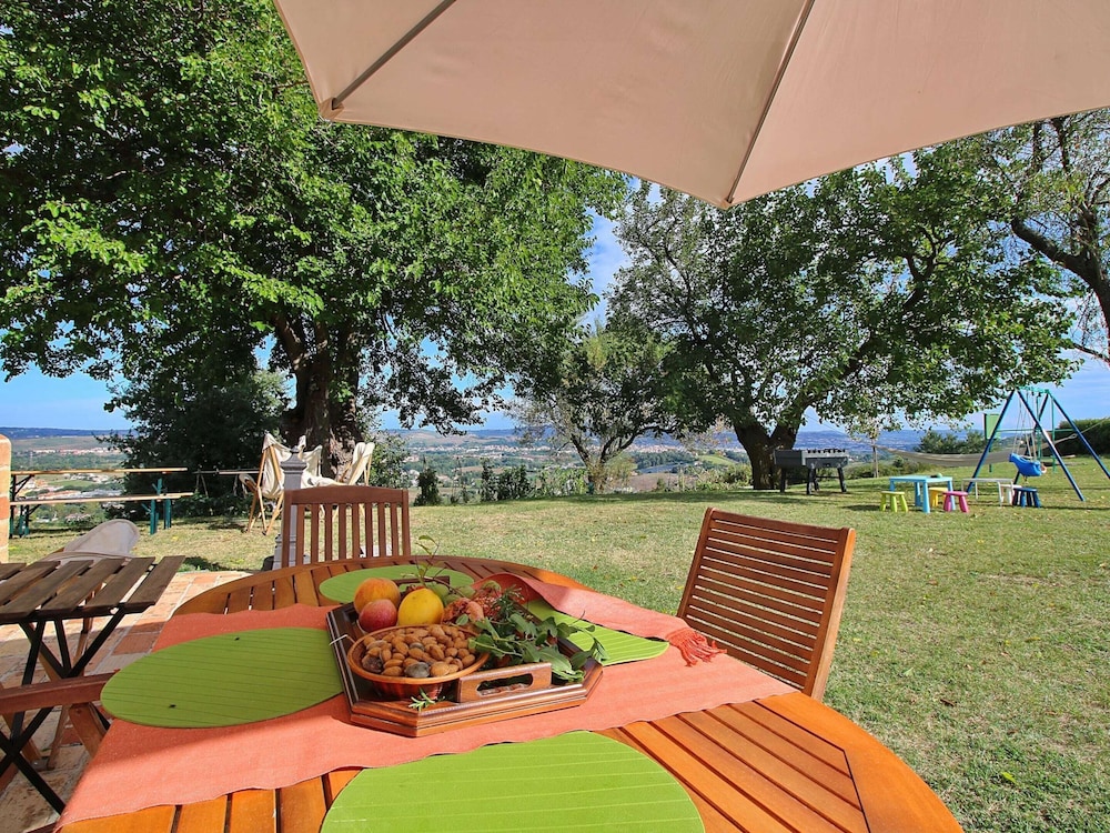 Cottage in Montelabbate With Pool, Garden, Bbq, Parking view 2