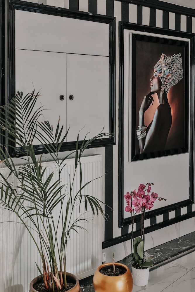 Grand Lark Otel - Image 93