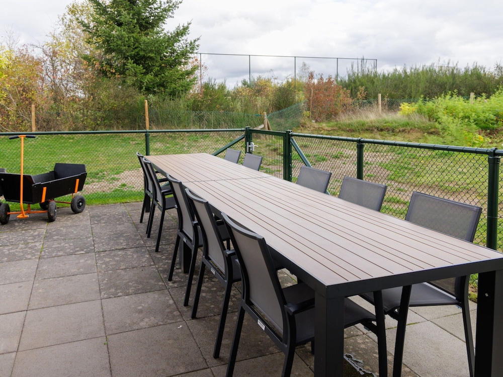 Koos Kidsvilla with 4 Bathrooms & Sauna near Cochem