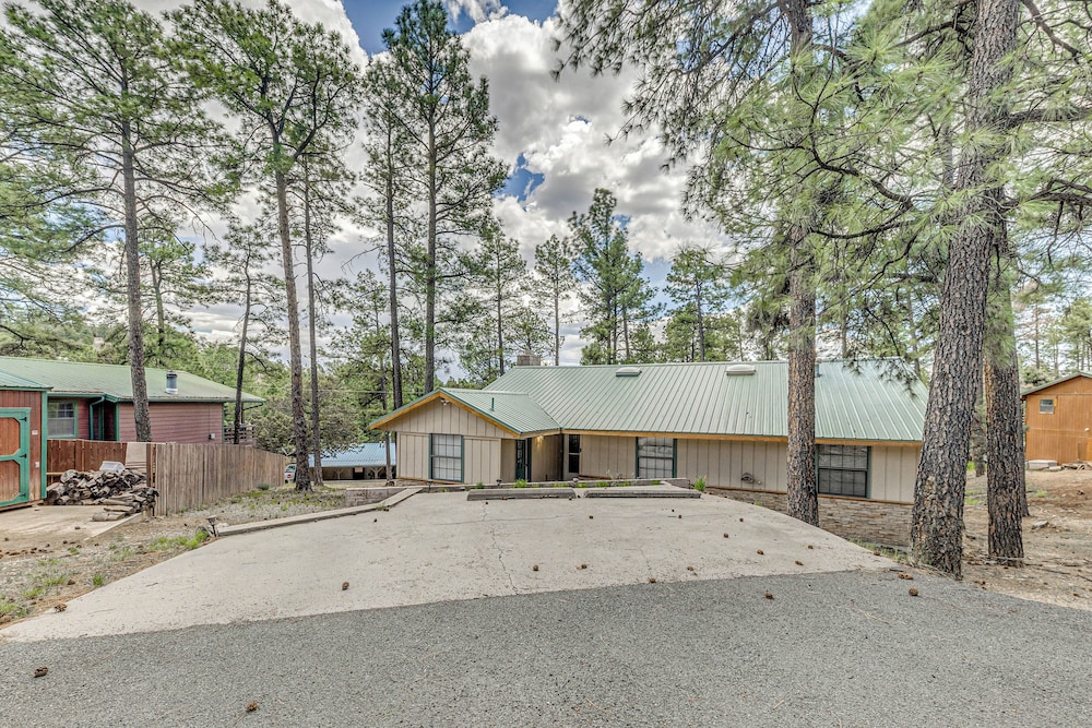 1 Block to Hiking: Ruidoso Home w/ Game Room