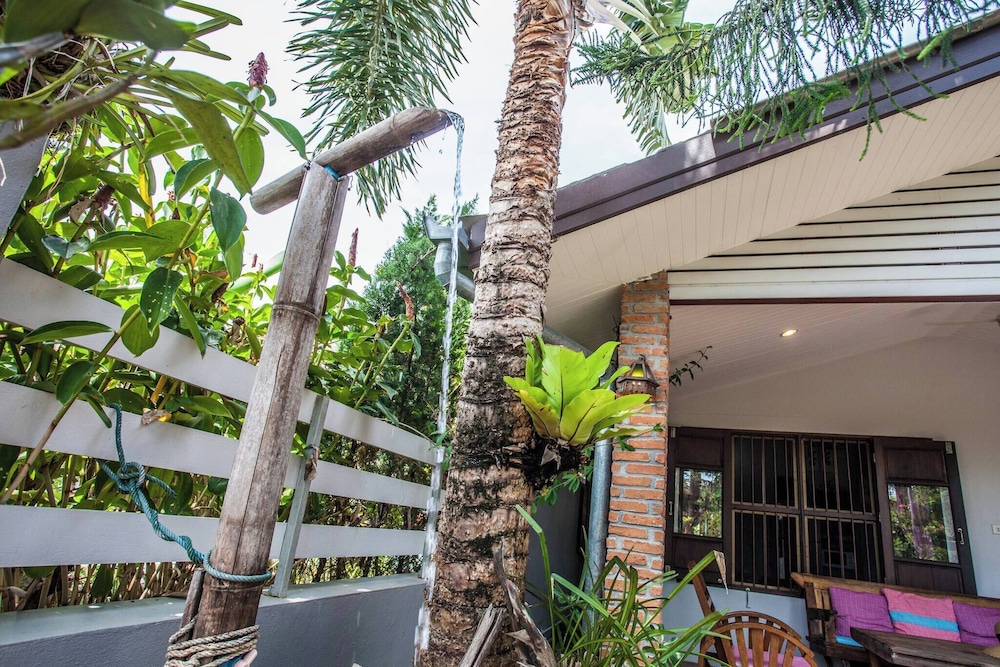 House 4 People sea View 100 m From the Beach