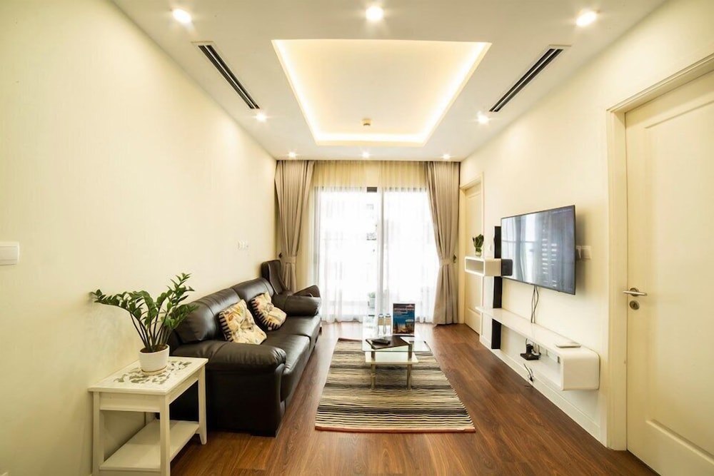 Bayhomes Imperia Garden