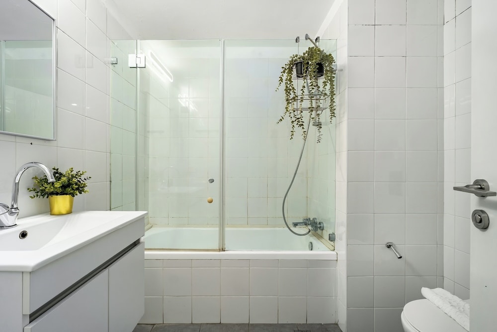Allenby Urban Living Apartments by Sea N Rent