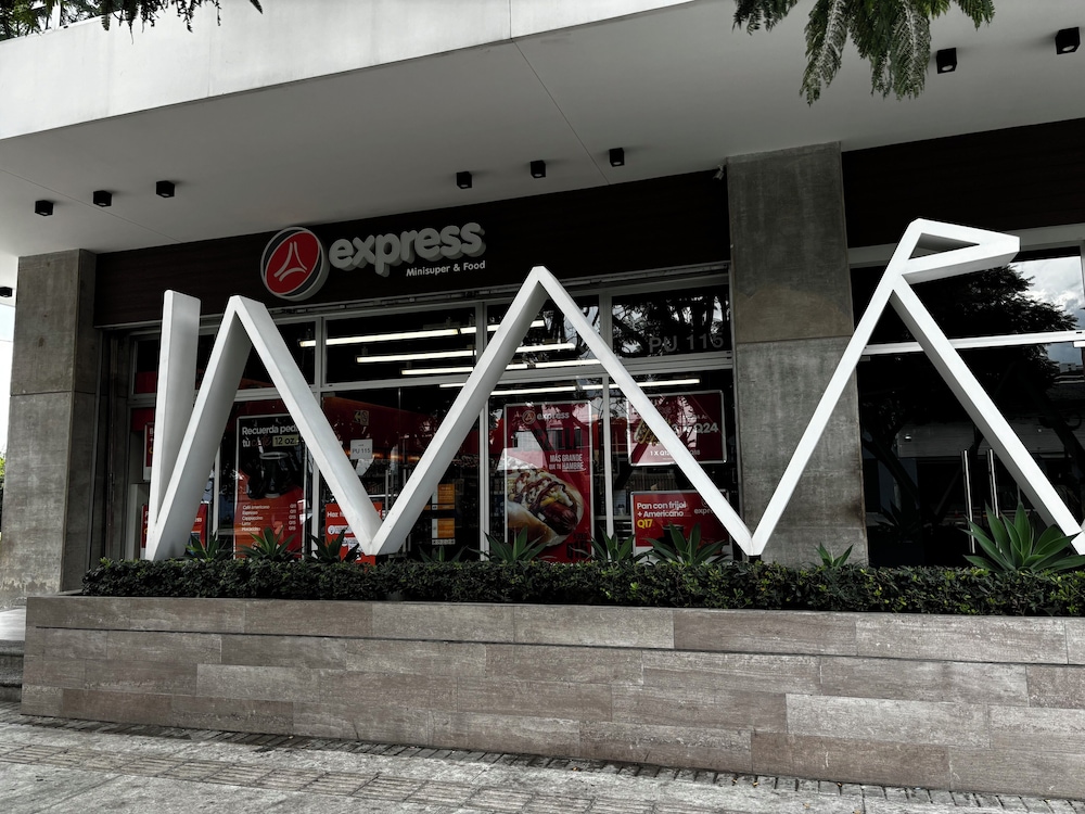 Photo 42