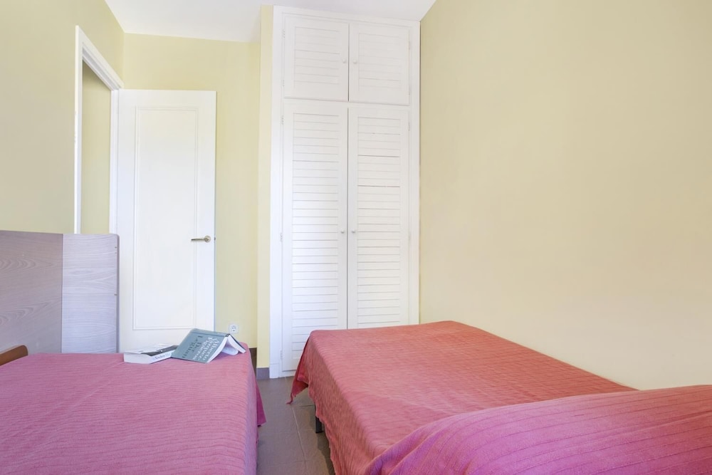 Ana 1 in Llafranc With 3 Bedrooms and 2 Bathrooms