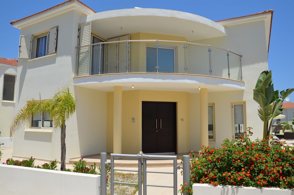Athena Beach Villa