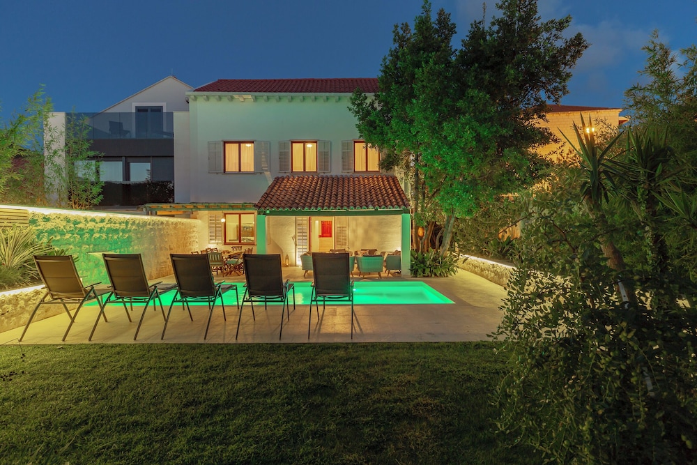 Hedera Estate, Villa Hedera