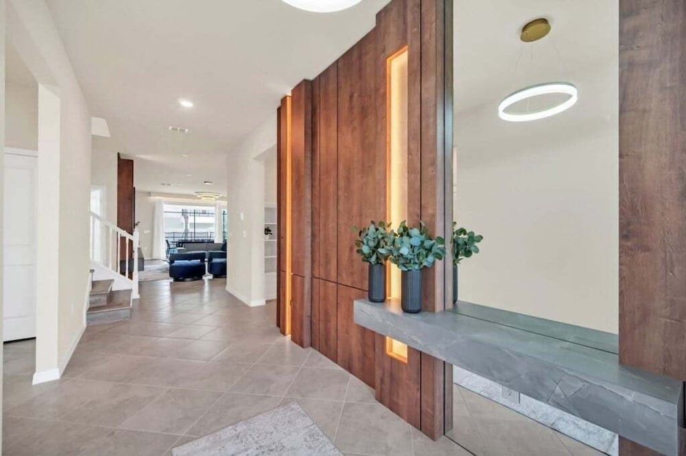 Everyone's Family Fun Home, Slides In Kids Rooms 10 Bedroom Villa