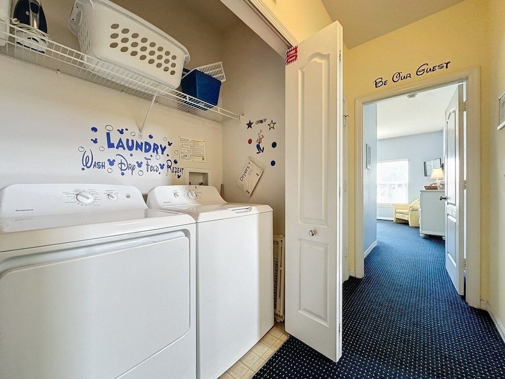Two Bedroom Condo in Kissimmee near Disney 2 Condo